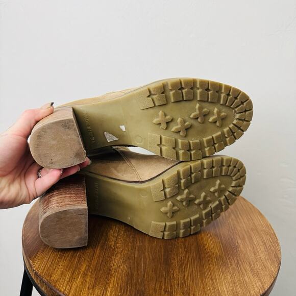 Crevo Alicia Chelsea Tan Suede Heeled Bootie Women’s Size 9 - Picture 7 of 10